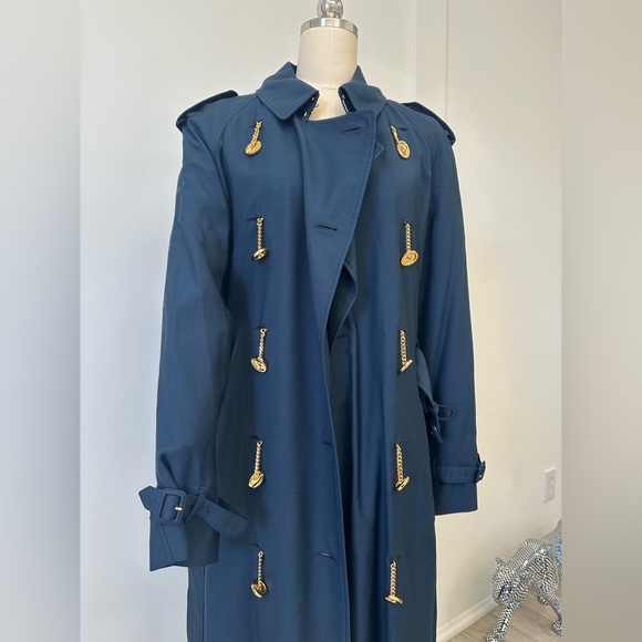 BURBERRY Twill Chain-Link Button Trench Coat - Picture 7 of 14